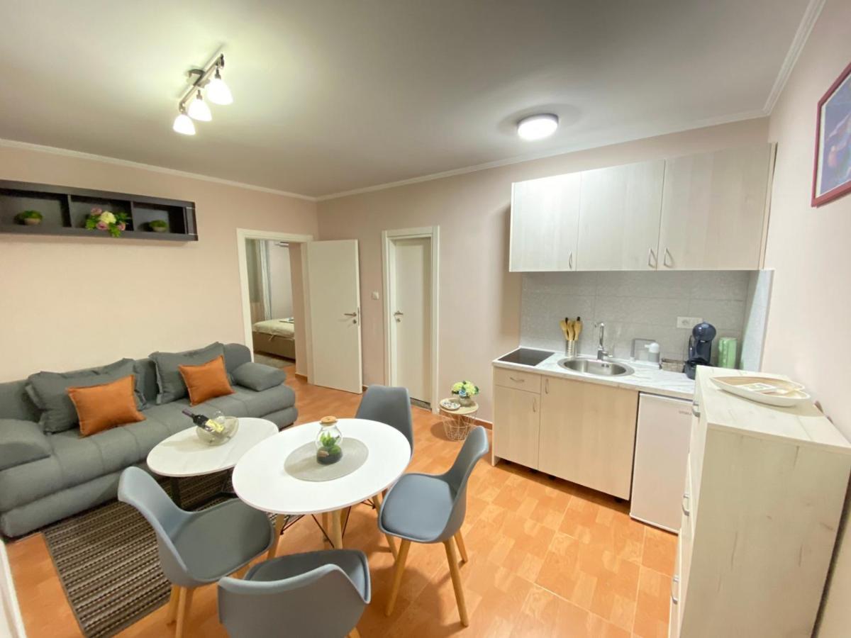 Aquata Apartments Τίβατ Εξωτερικό φωτογραφία